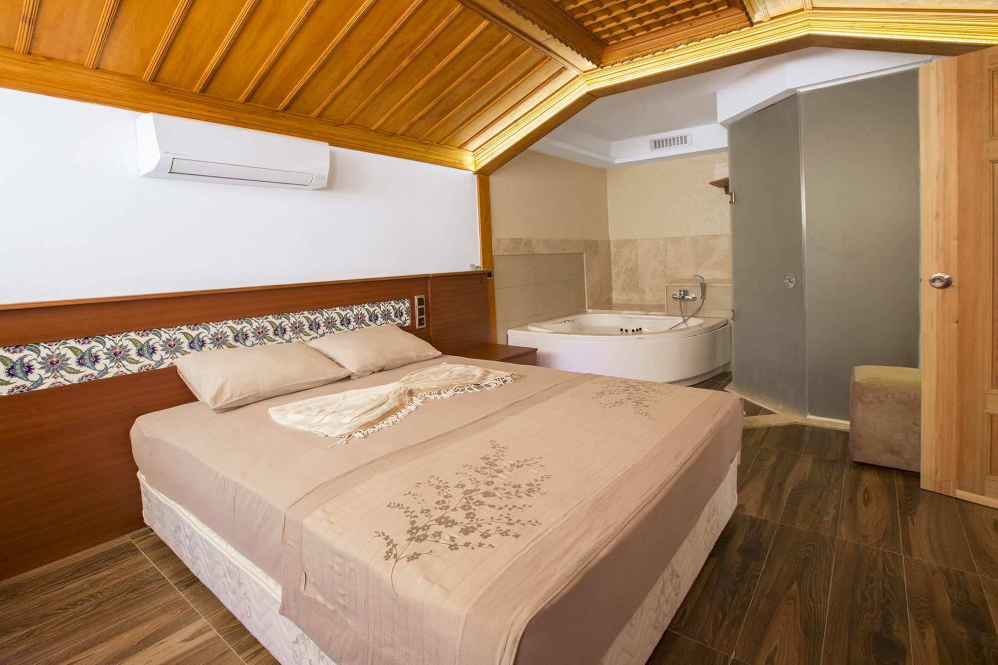 Hotel Azmakhan Akyaka  Luaran gambar